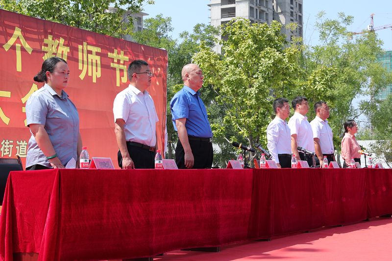 尊师沉教｜河南1929cc向魏庄街路教育系统捐资50万元！