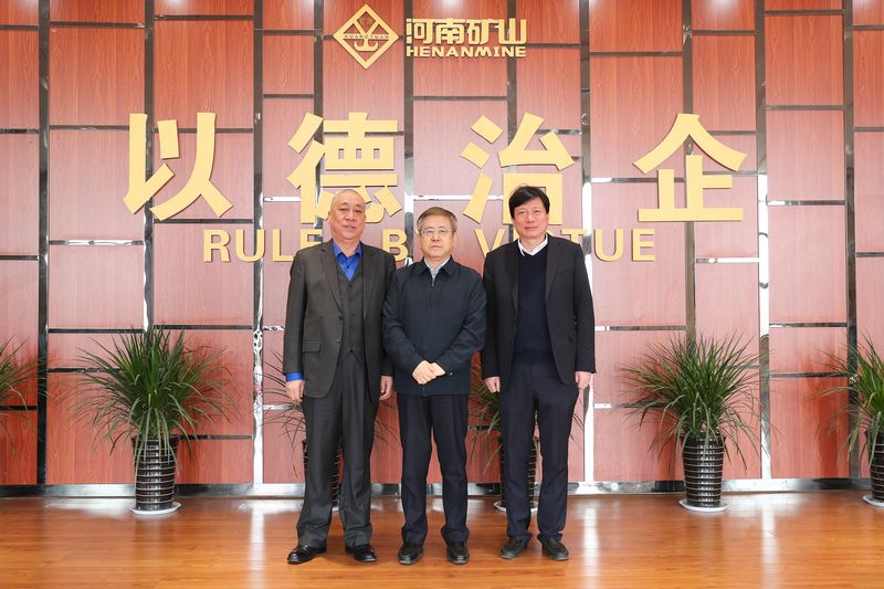 河南省省长王凯光临河南1929cc智能产业园调研